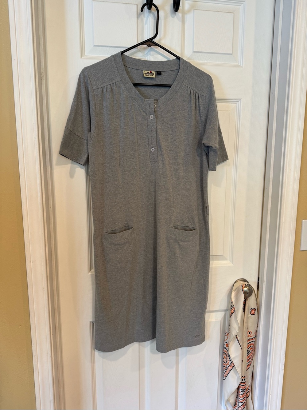 Kavu Gray Henley Short Sleeve Dress